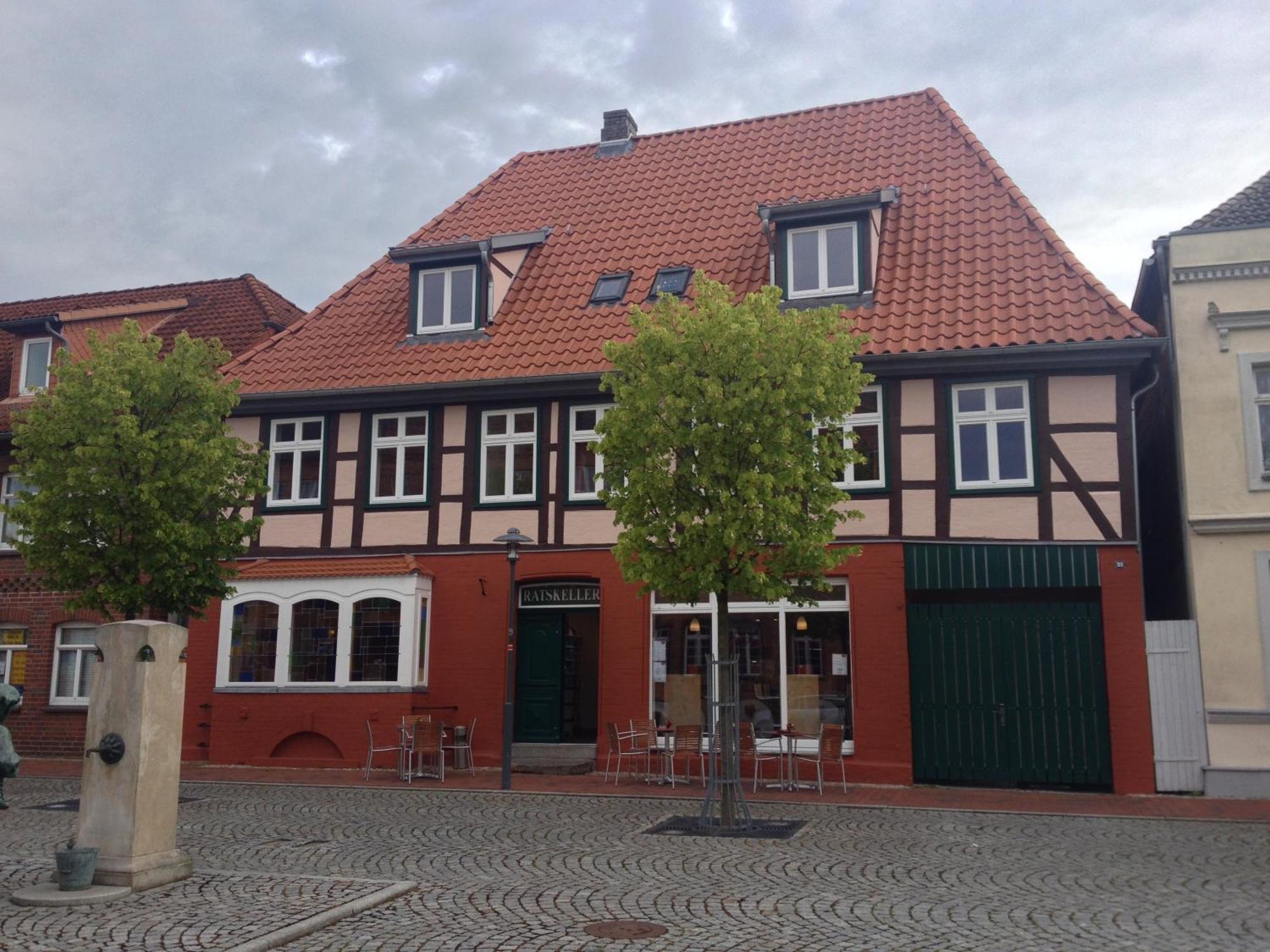 Pension Ratskeller Hagenow Buitenkant foto